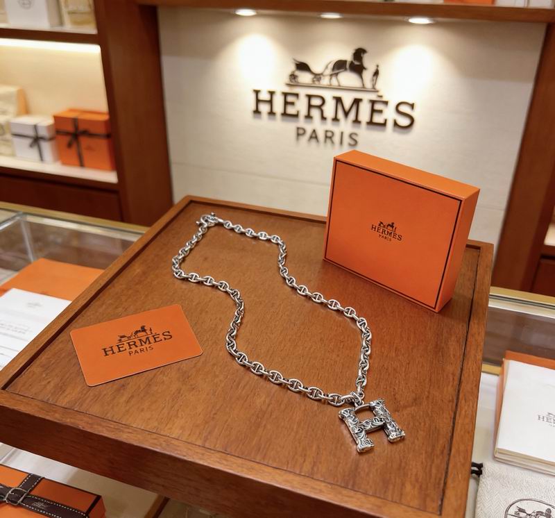 Hermes Necklace 02yxs09